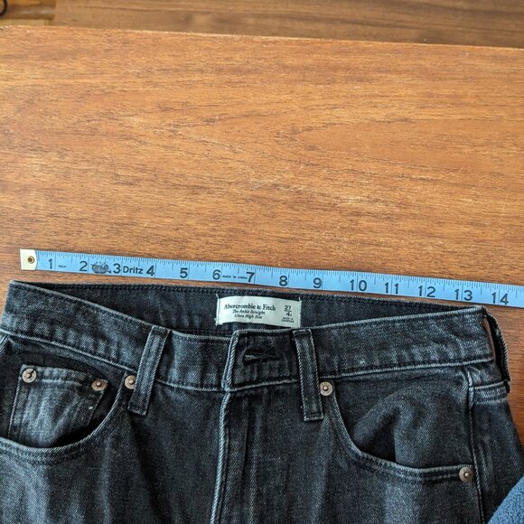 Abercrombie Ankle Straight Ultra High Rise Black Jeans 4R - Picture 4 of 6